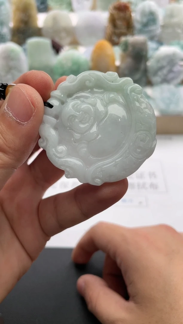 【闪购商品】翡翠颈饰未镶嵌..../1/19/ 258