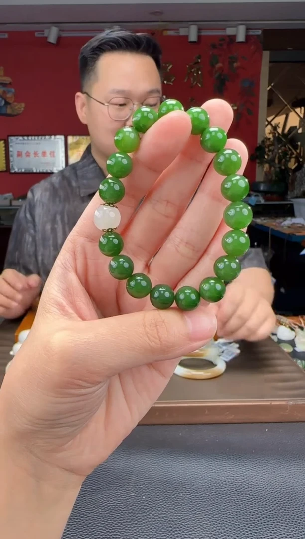 手串未镶嵌和田玉碧玉辣阳绿单圈手串