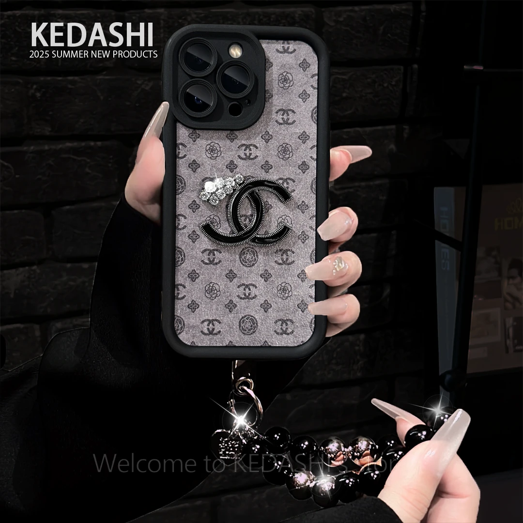 方格香香双C天眼羊皮适用苹果17PROMAX华为VIVO/OPPO手链手机壳女