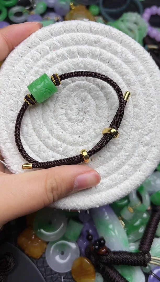 颈饰未镶嵌翡翠缅甸翡翠吊坠