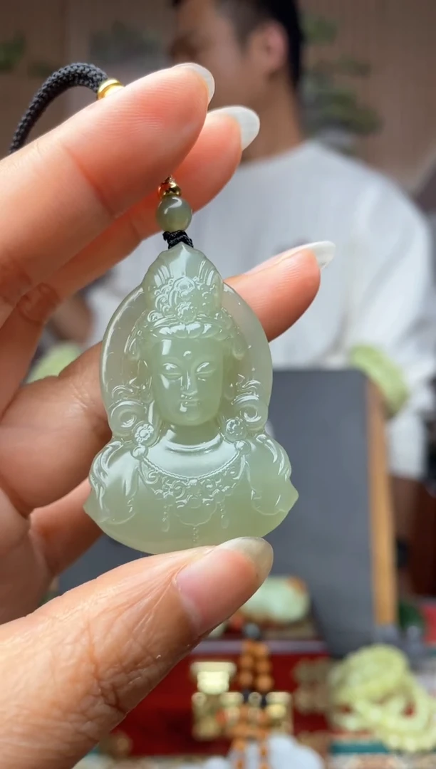 颈饰未镶嵌和田玉拍一发一