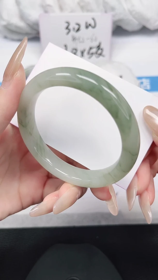 未镶嵌手镯石英岩玉190-54/55