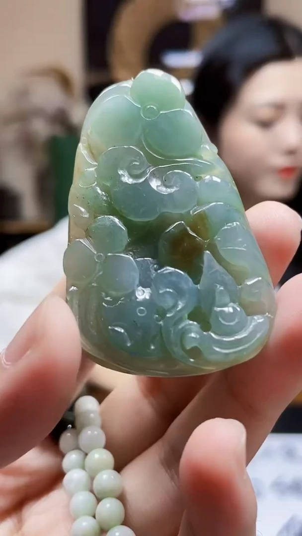 未镶嵌定制翡翠吊坠38