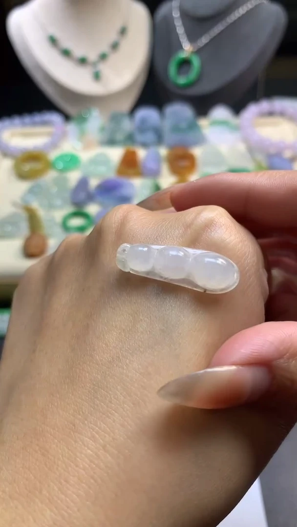 【闪购商品】定制翡翠未镶嵌翡翠