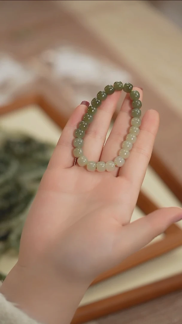 【闪购商品】和田玉手串未镶嵌【海边】渐变青提 和田手串