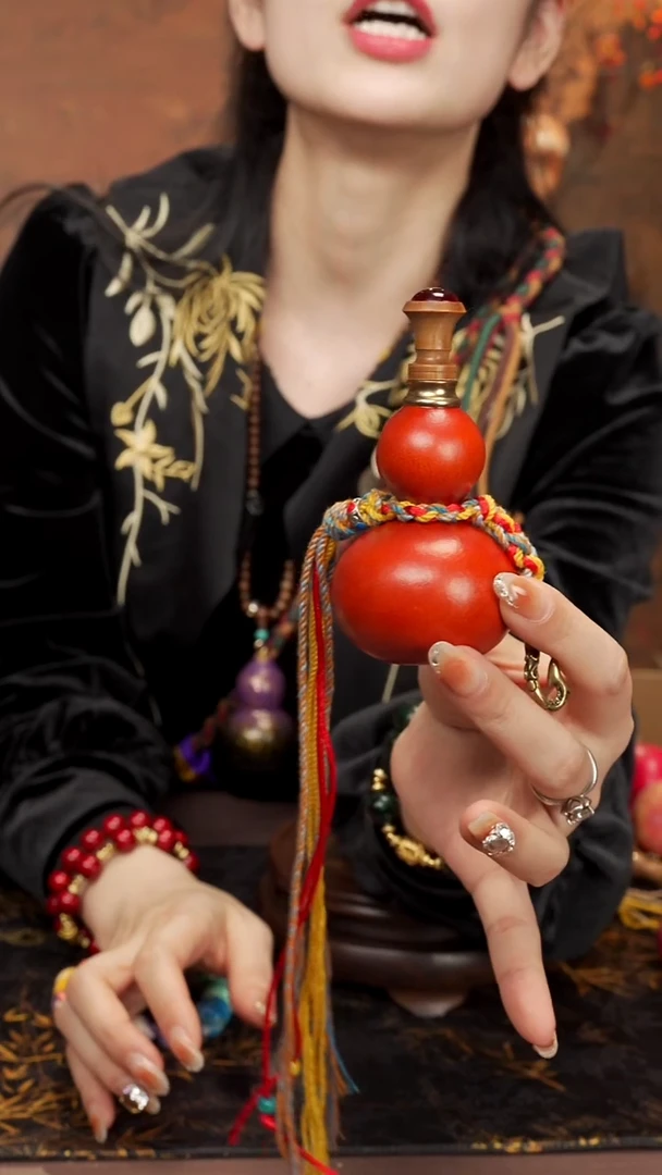 108 --大漆开口小葫芦----68