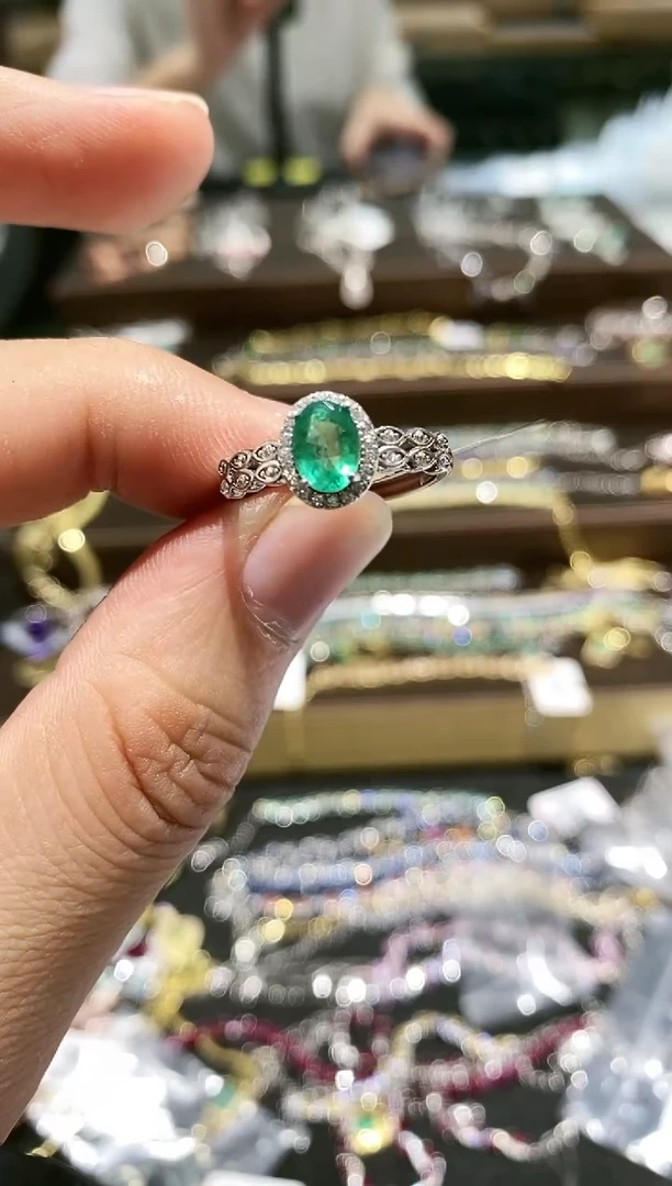 【闪购商品】祖母绿戒指银S925镶嵌戒指