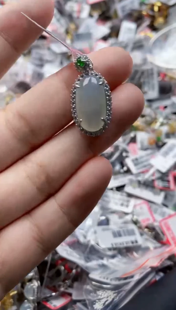 翡翠戒指银S925镶嵌4444      7