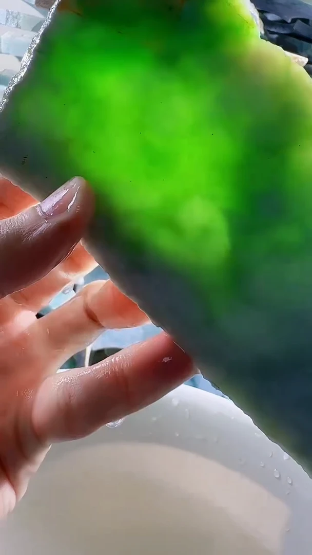 翡翠裸石缅甸翡翠A货文9722