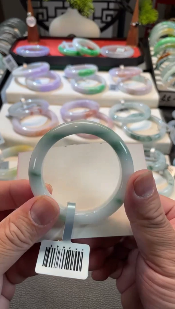 未镶嵌手镯翡翠103号链接 有纹裂 50正圈