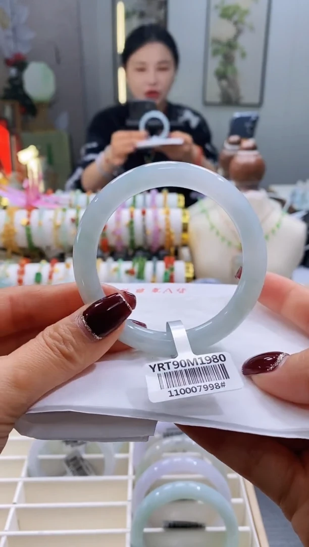 未镶嵌手镯翡翠24号圆条56.6/8.5*8.6