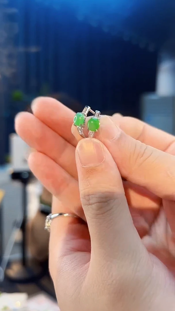 翡翠银S925镶嵌耳饰缅料A货/多样性发货/一件