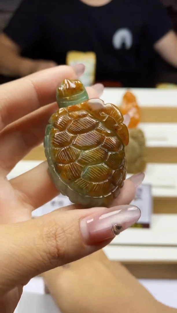 翡翠未镶嵌颈饰翡翠A货