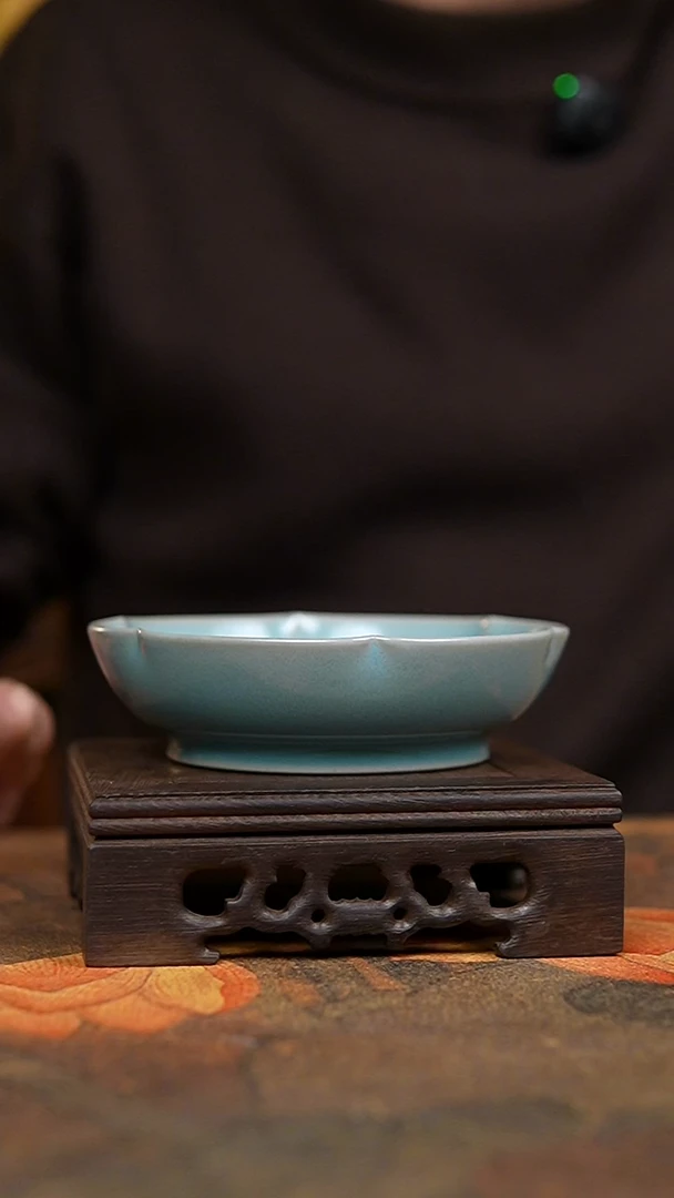 碟仿古天青微蓝纯手工葵口盘12口径左右