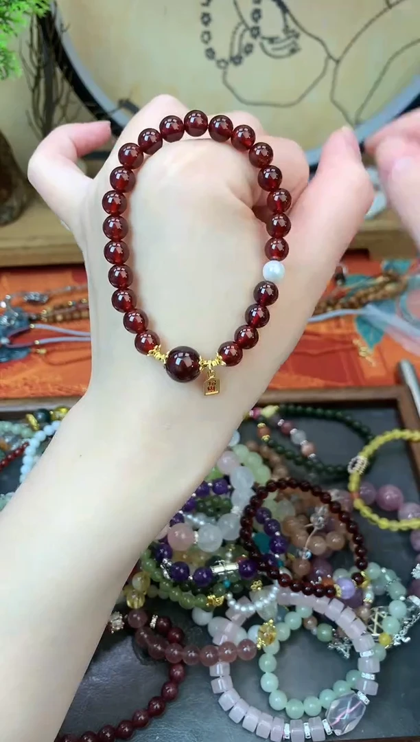 【闪购商品】石榴石手链未镶嵌185