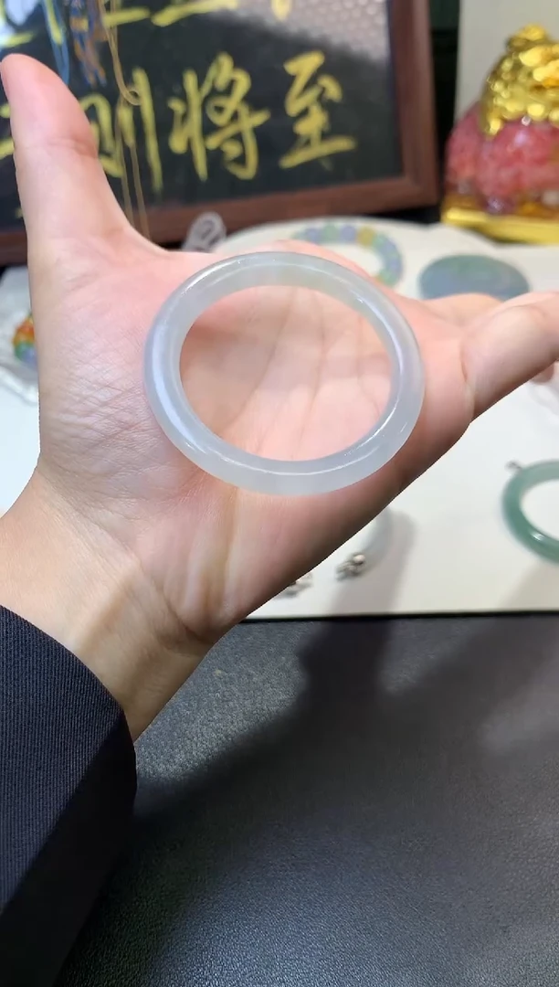 未镶嵌定制翡翠毛货