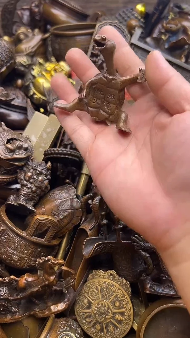 精美铜器，点击下单