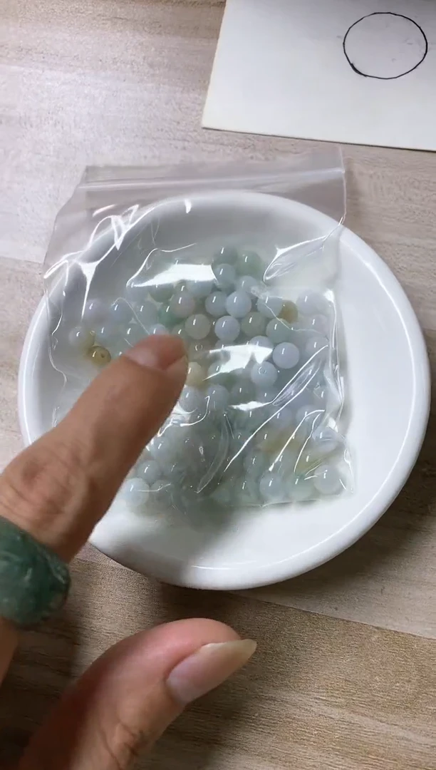 颈饰未镶嵌翡翠月**朵51天然缅甸翡翠A货分两单