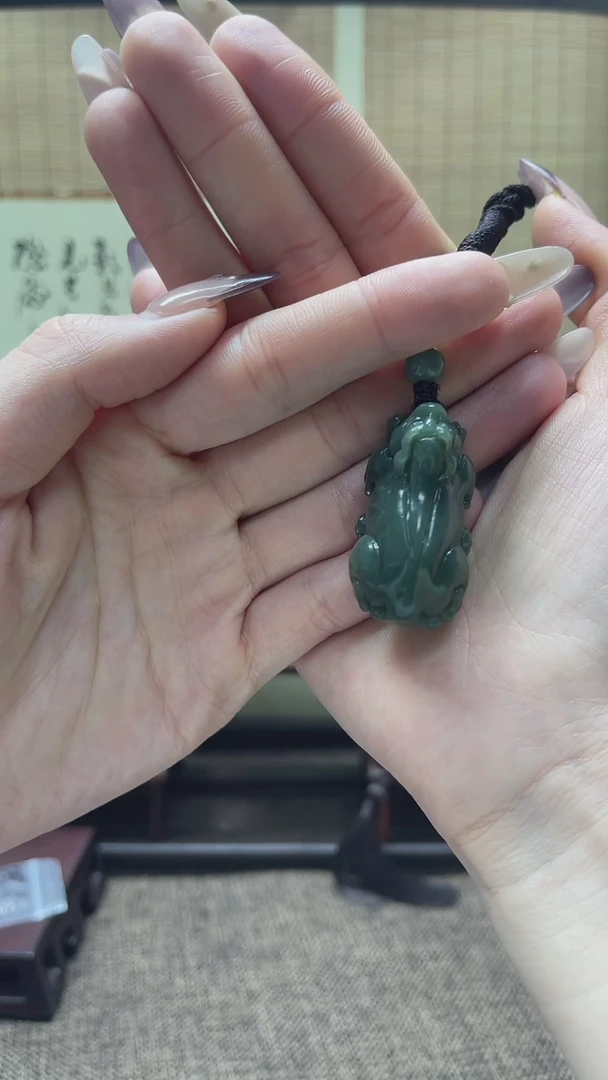 【闪购商品】和田玉吊坠(不含链)未镶嵌貔貅多人