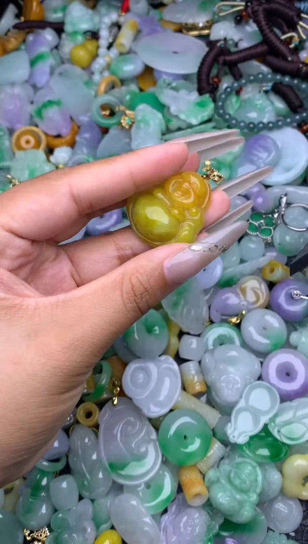 翡翠未镶嵌颈饰天然缅甸翡翠吊坠
