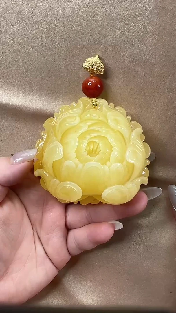 琥珀颈饰未镶嵌吊坠