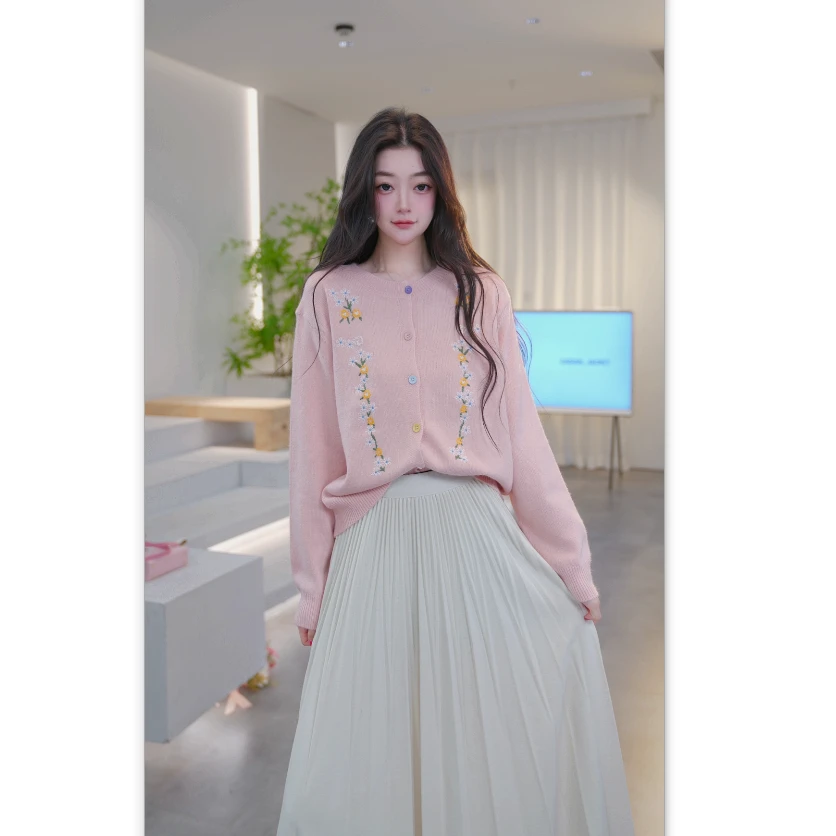Basic House/百家好新款百搭减龄针织衫 B1405B52572