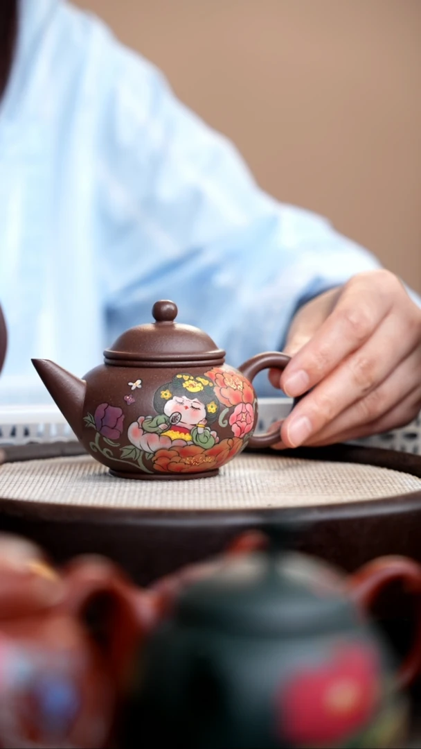茶壶紫砂沉香泥水平泥绘唐美人
