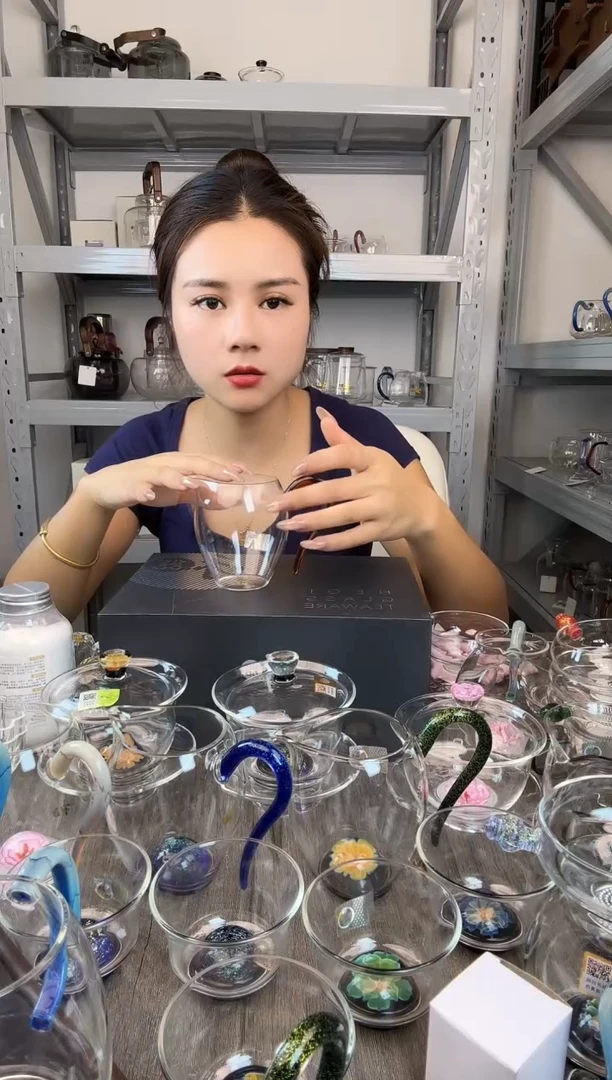 水晶玻璃无盖款禾器 怡然公道杯 琥珀色