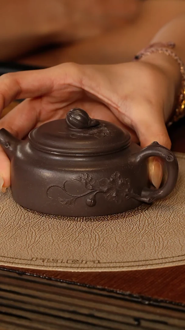 茶壶紫砂宜兴紫砂LHQ 天青 寿桃德钟