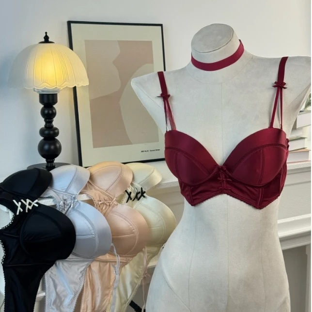 【WW】001-200 默认瑕疵 完美主义绕道 少女内衣文胸性感聚拢