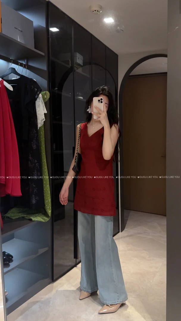 【古古】棉刺绣无袖V领显瘦韩系连衣裙 G25430