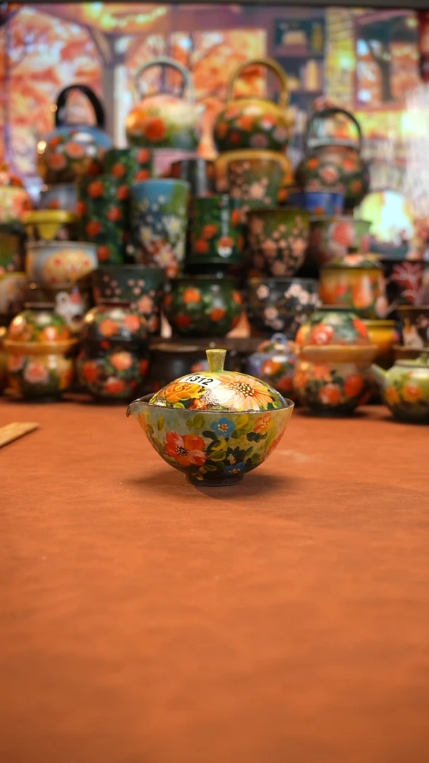 油画   釉下彩   杯子