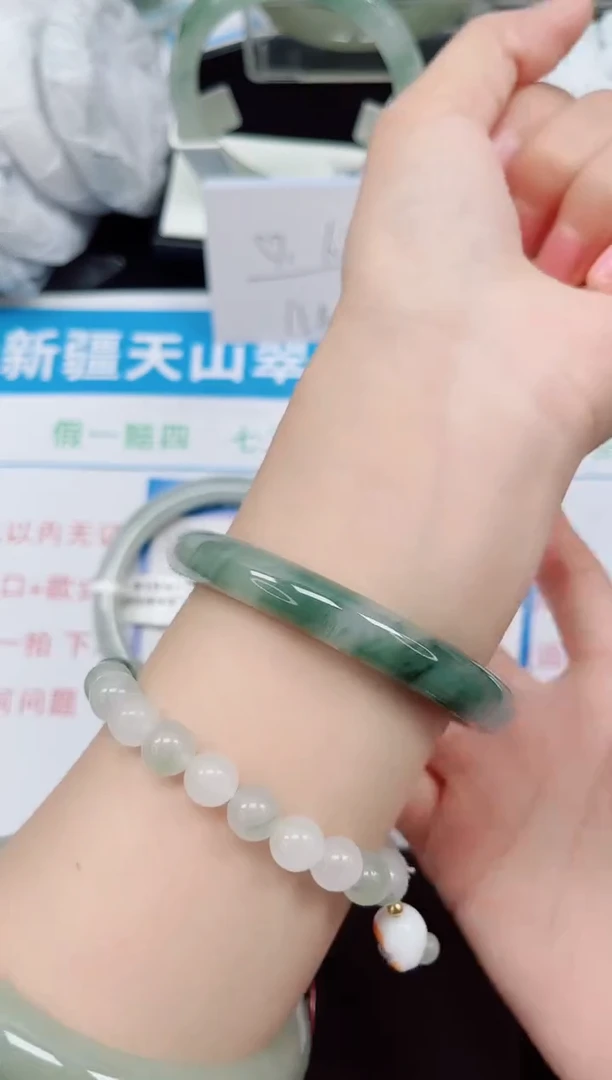 未镶嵌手镯石英质玉128-57/58