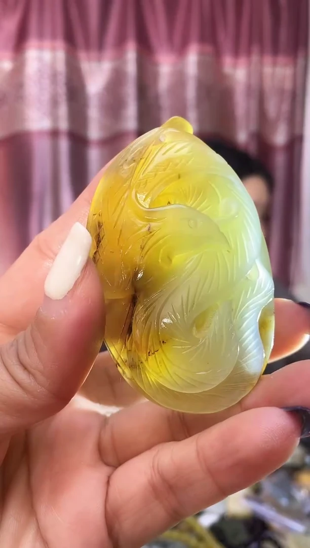未镶嵌岫玉吊坠