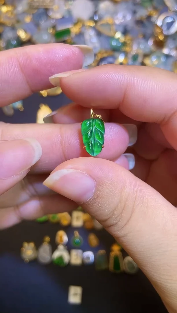翡翠银S925镶嵌吊坠(不含链)1