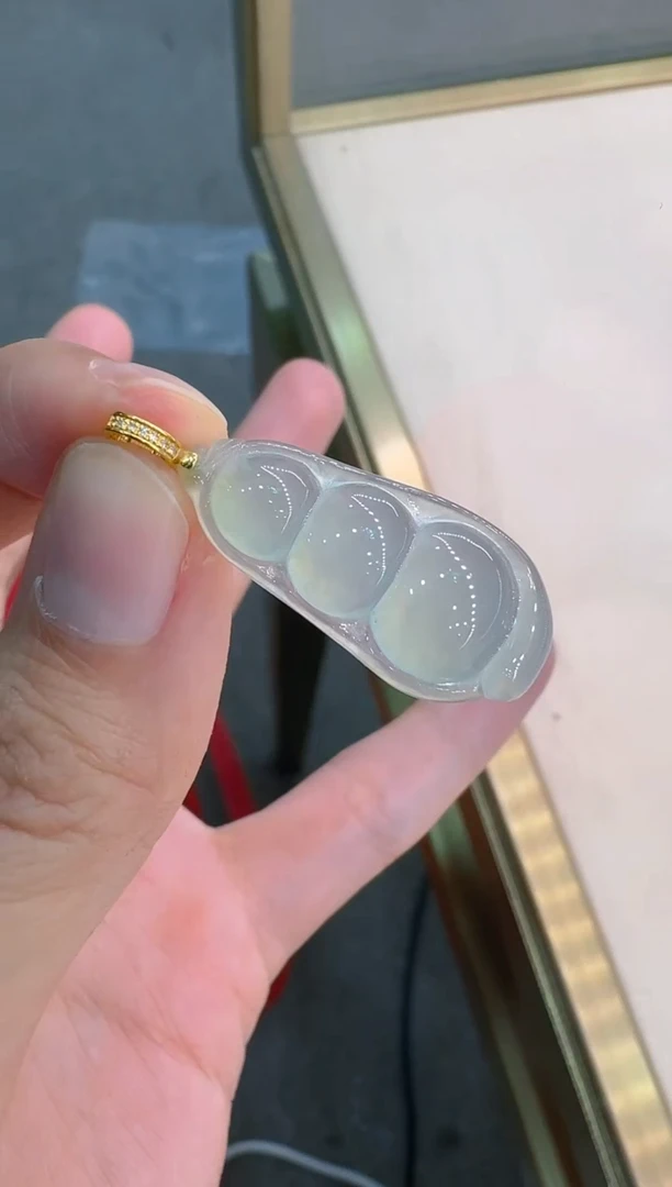 吊坠(不含链)18K金镶嵌翡翠多样性团购发一件