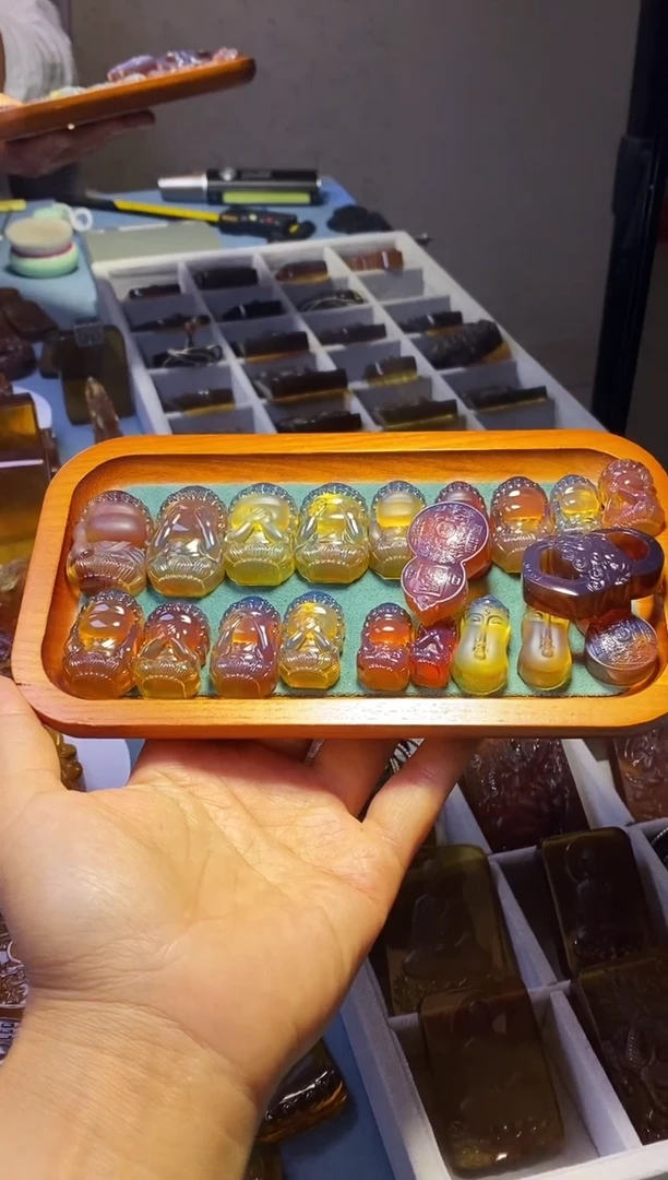 未镶嵌颈饰琥珀羊*妮SN50-80（2-拍14单）