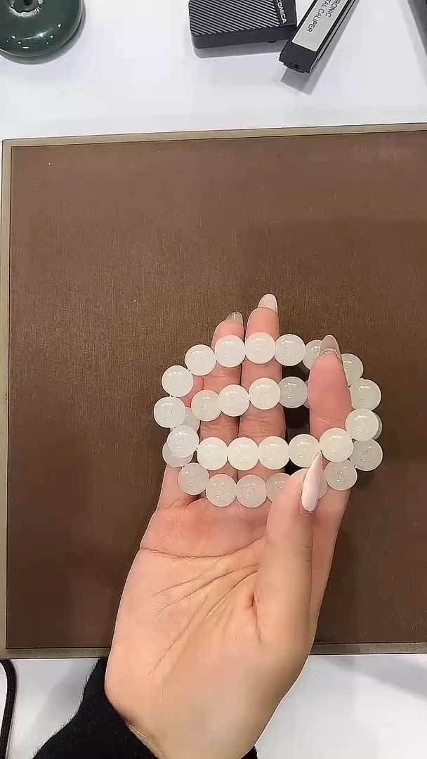 未镶嵌蛇纹石玉手串白手串-多样性发货其中发一