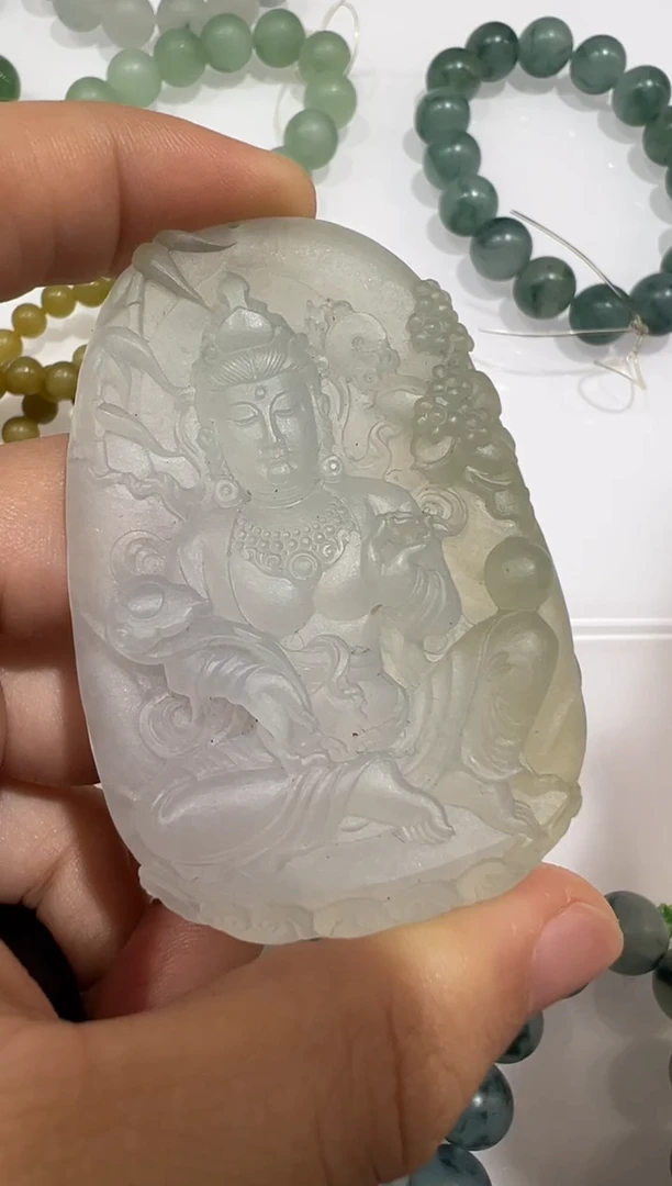 未镶嵌定制翡翠观音