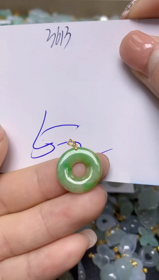 【闪购商品】翡翠挂件18K金镶嵌 天然翡翠A货