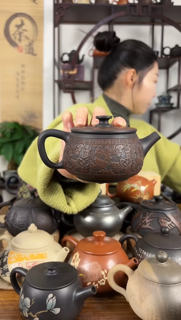 云南建水紫陶茶壶200CC左右