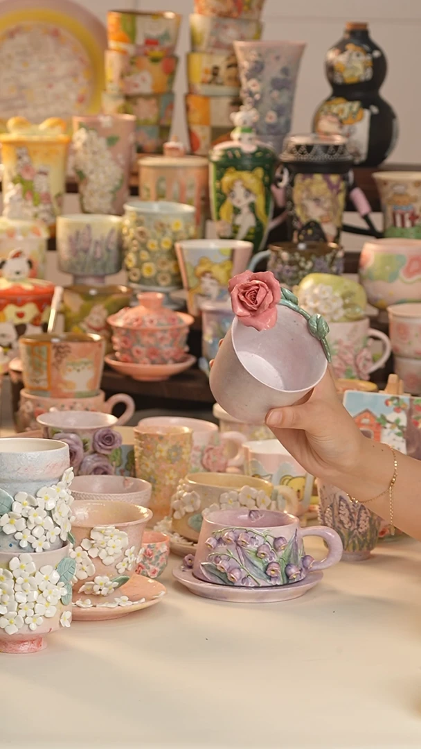 其他景德镇釉下彩手绘设计师款陶瓷