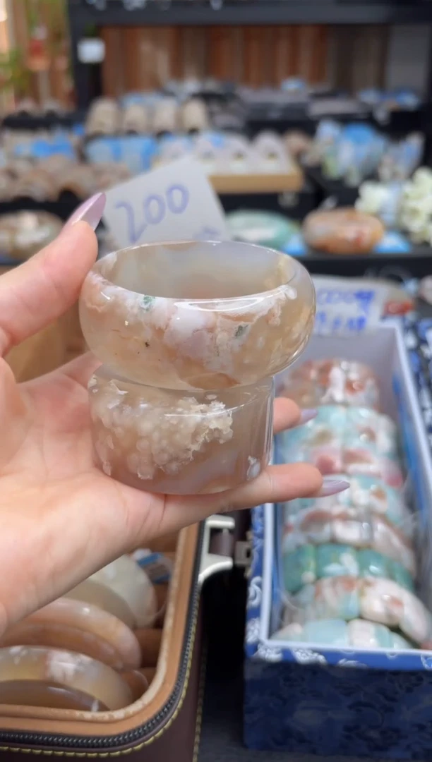 未镶嵌手镯石英质玉A450(55圈赠送镯心)