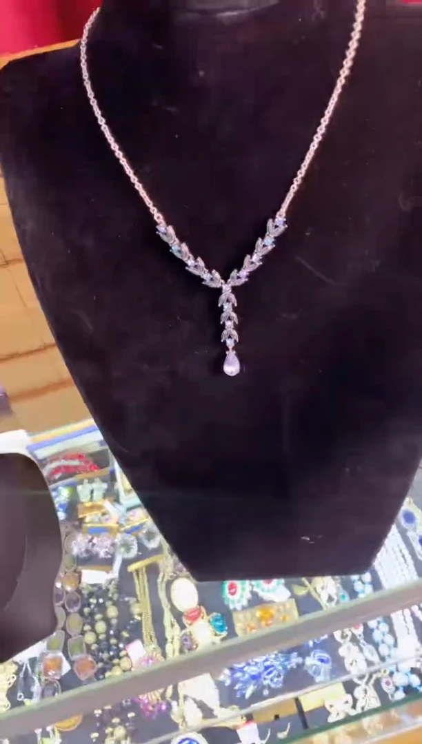 【闪购商品】瓷片楚楚中古珠宝甄选不退换