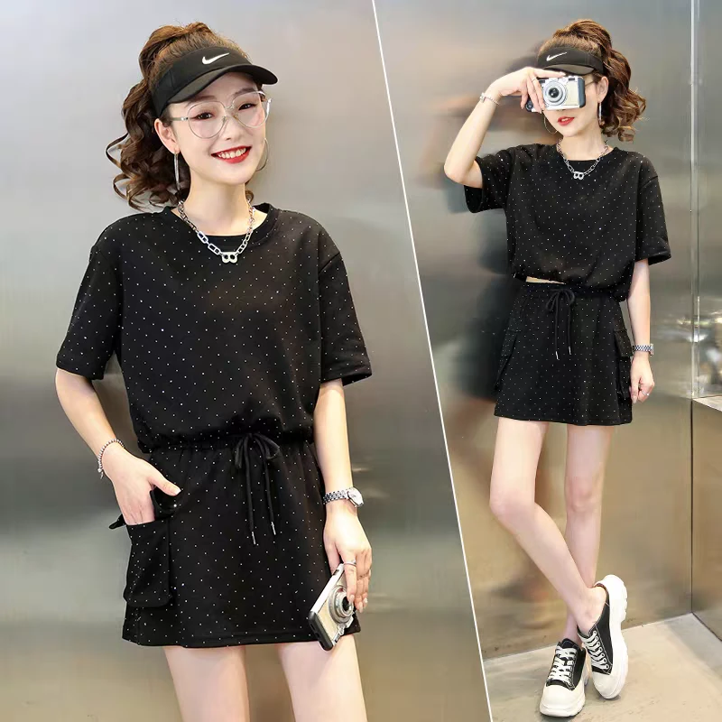 曼雪菲满天星垫肩套裙