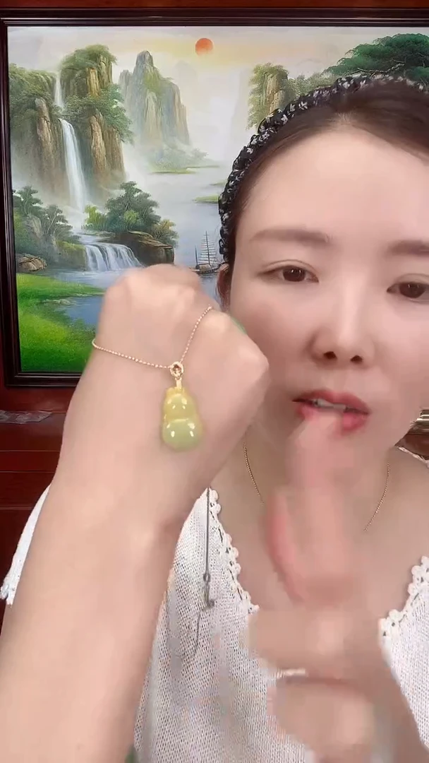 翡翠未镶嵌吊坠(赠链)X9黄翡葫芦