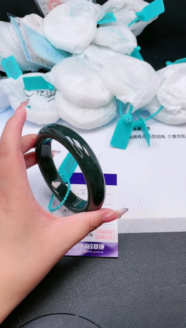 未镶嵌手镯和田玉27T273-58