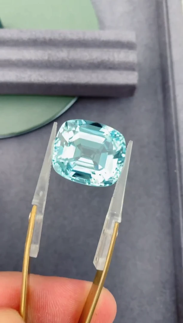 裸石海蓝宝石35ct 海蓝宝石 定制