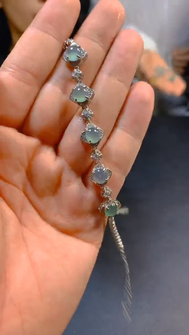 【闪购商品】翡翠手链未镶嵌1034954968多样性发一