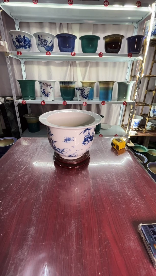 微瑕景德镇青花瓷花盆高17外口20内口1